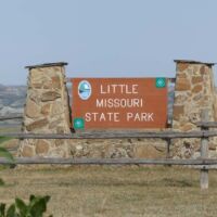 Parkeingang zum Little Missouri State Park, North Dakota