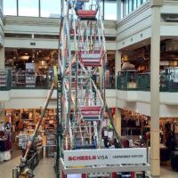 Riesenrad im Sportgeschäft Scheels in Fargo, North Dakota