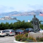 Blick vom Telegraph Hill auf die Festung Alcatraz in San Francisco, Kalifornien