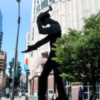 "Hammering Man" von Jonathan Borofski in Seattle, Washington