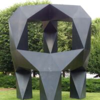 National Gallery of Art Sculpture Garden Washington D.C.<br>
"Moondog" von Tony Smith Moondog (Washington D.C.)