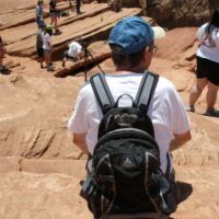 Einsamer Tourist am Horseshoe Bend, Arizona