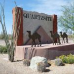 Hi Jolly Cemetery und Pyramide in Quartzsite, Arizona