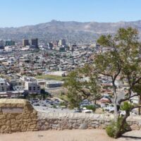 Skyline von El Paso, Texas<br>
Im Hintergrund die Millionenstadt Ciudad Juárez in Mexico Skyline von El Paso, Texas
