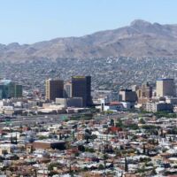 Skyline von El Paso, Texas<br>
Im Hintergrund die Millionenstadt Ciudad Juárez in Mexico Skyline von El Paso, Texas