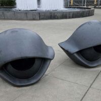 "Eye Benches I" von Louise Bourgeois
