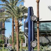 “History of Suspended Time” von Gonzalo Lebrija vor dem Fontainebleau in Las Vegas, Nevada