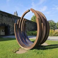 Ludwig Museum Koblenz, Germany<br>
"224.5° ARC x 5 et 225° ARC x 5" von Bernar Venet 224.5° ARC x 5 et 225° ARC x 5 (Koblenz, Germany)