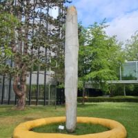 Generali-Hauptverwaltung München, Germany<br>
"Generally" von Franz West Generally (München, Germany)