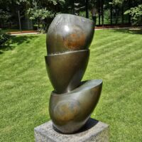 "Coupes superposées" von Jean Arp