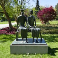 "King and Queen" von Henry Moore